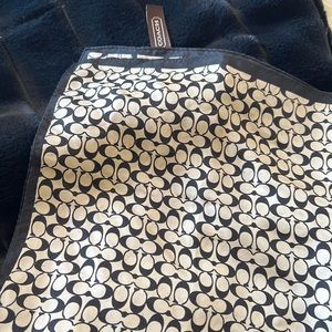 AUTHENTIC COACH SCARF